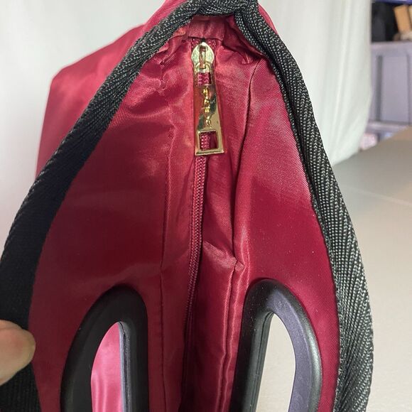 BEBE Tanya Lunch Bag Insulated Pocket Top Handle Snack Gym Office Work Red - Picture 13 of 13